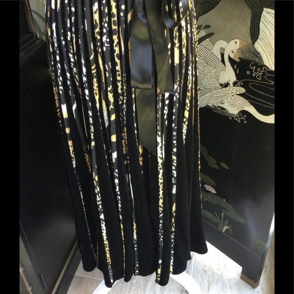 Velvet HUGE SWEEP Party Dress  B9 - Picture 5 of 12